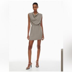 Aritzia Babaton Carter Sleeveless Dress Sz M